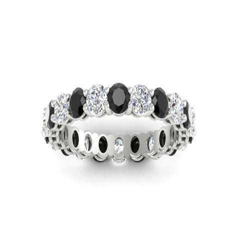 4-ctw-classic-oval-diamond-eternity-band-ring-with-black-diamond-in-white-gold-fdewb8324ovgblackangle5-4.50x3.00mm-nl-wg