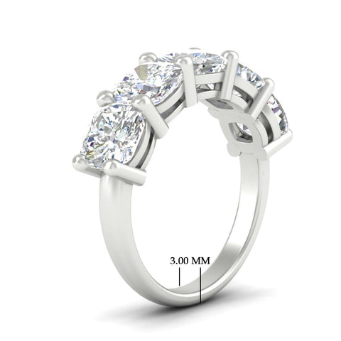 5-carat-cushion-cut-diamond-five-stone-ring-in-white-gold-fdwb8008cuangle2-5.00ct-nl-wg-hw.jpg?v=1773311007