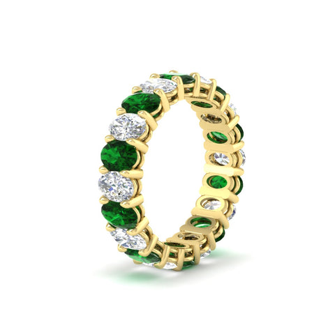 5-ct-oval-diamond-basket-prong-eternity-band-with-emerald-in-yellow-gold-fdewb8324ovgemgrangle2-5.00x3.50mm-nl-yg
