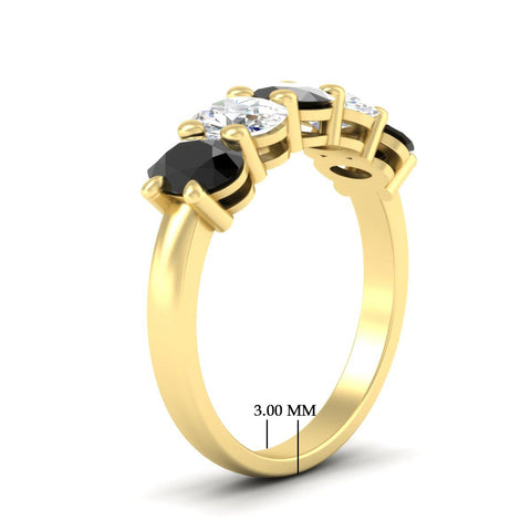 custom-wedding-band5-stone-oval-black-diamond-custom-wedding-band-3-carat-in-yellow-gold-fdwb8008ovblackangle2-3.00ct-nl-yg-hw.jpg