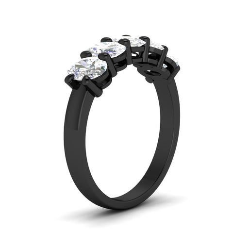 5-stone-oval-classic-diamond-wedding-band-2-carat-in-black-gold-fdwb8008ovangle2-2.00ct-nl-bg
