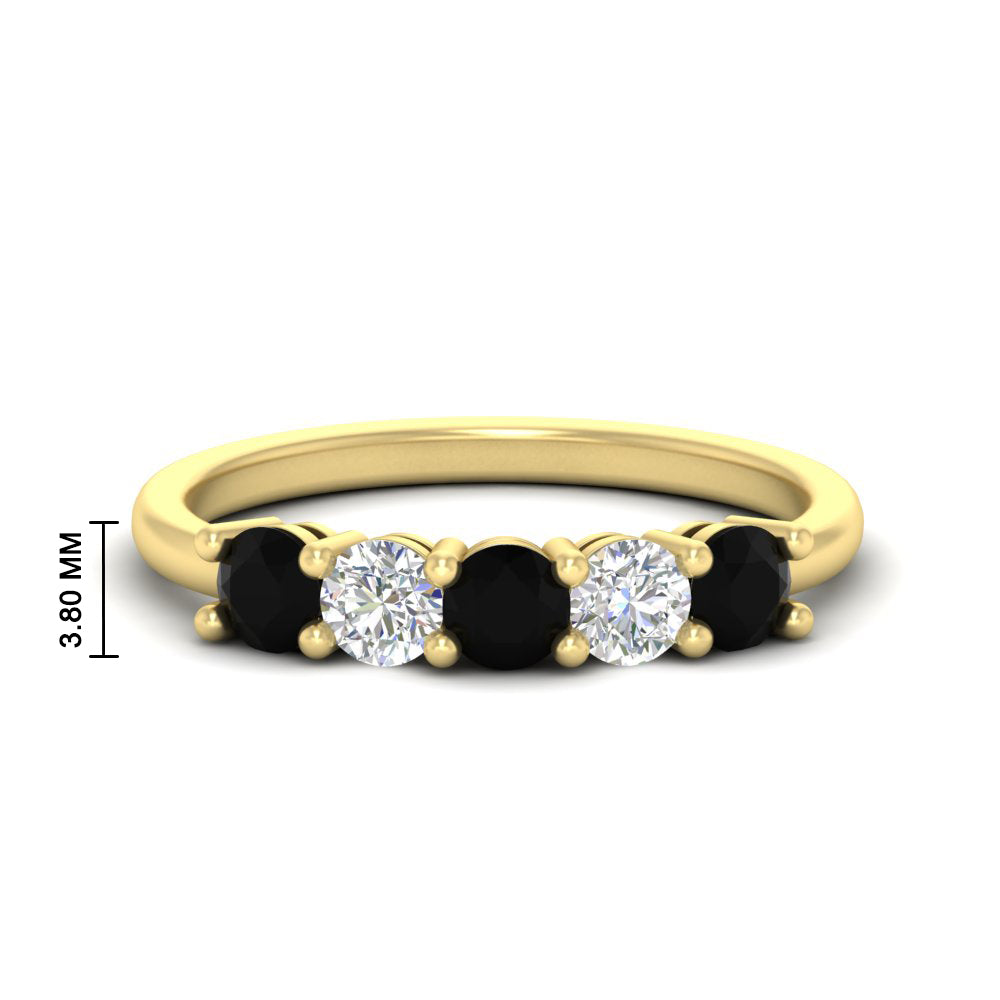 5-stone-round-cut-1-carat-diamond-and-black-diamond-wedding-band-in-yellow-gold-FDENS141ROBGBLACK-1.00CT-NL-YG-HW