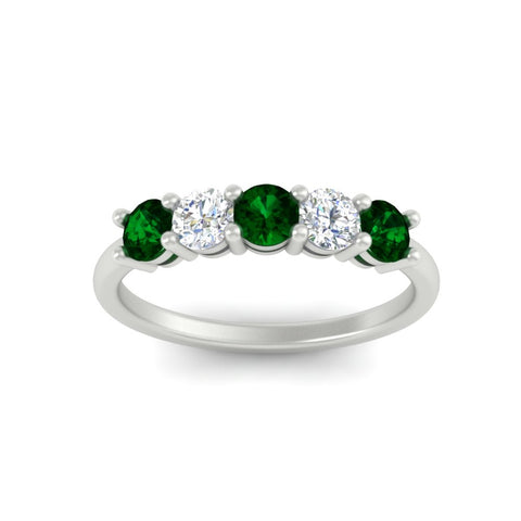5-stone-round-cut-1-carat-diamond-and-emerald-wedding-band-in-white-gold-FDENS141ROBGEMGRANGLE5-1.00CT-NL-WG