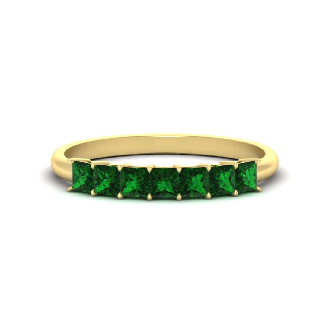 7-emerald-princess-cut-1-ct-wedding-band-in-yellow-gold-fdwb179prgemgrsleep-1.00ct-nl-yg.jpg