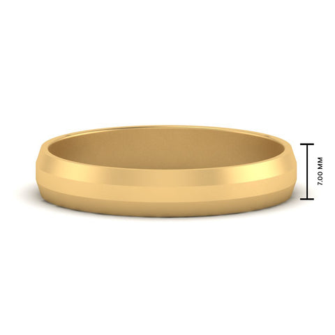 7-mm-beveled-edge-matte-wedding-band-in-yellow-gold-FDM10527B-7.0MM-NL-YG-HW.jpg