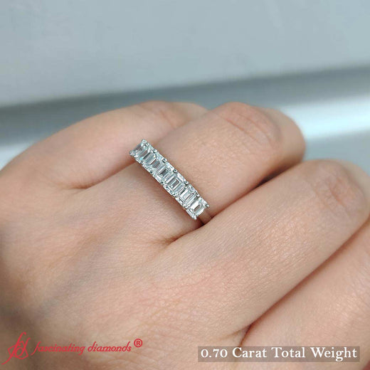7-stone-emerald-cut-diamond-band-in-white-gold-FD9294EMR-NL-WG-9_e0405825-b1e1-400f-be27-741899b56231