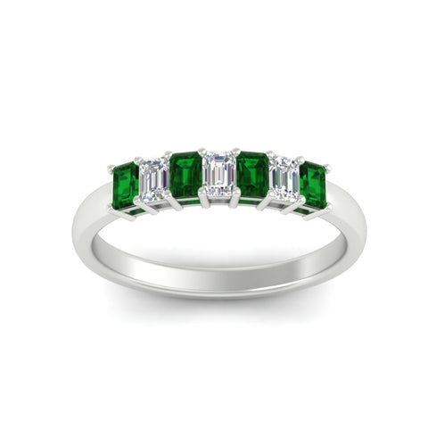 7-stone-emerald-cut-emerald-wedding-band-in-white-gold-fdwb8008emgemgrangle5-0.70ct-nl-wg?v=1773989448