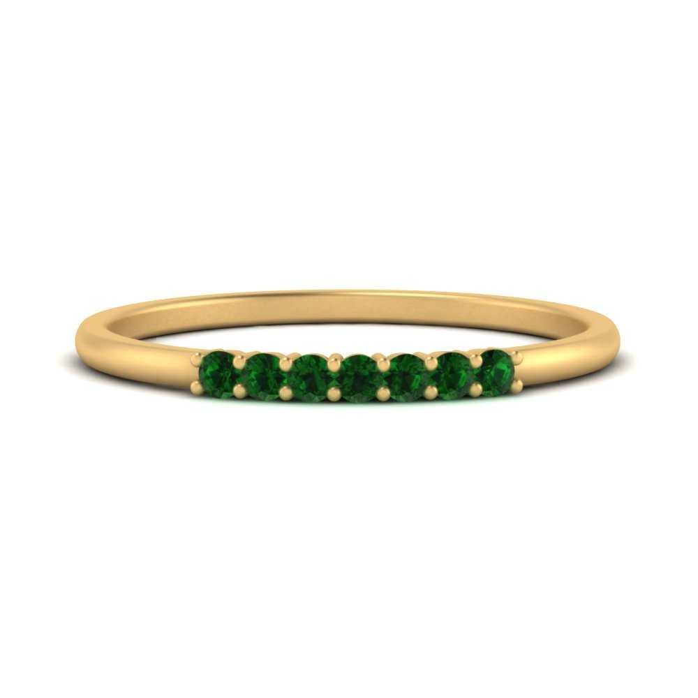 7-stone-stacking-emerald-wedding-band-in-yellow-gold-FD122844BGEMGRANGLE3-NL-YG-GS.jpg