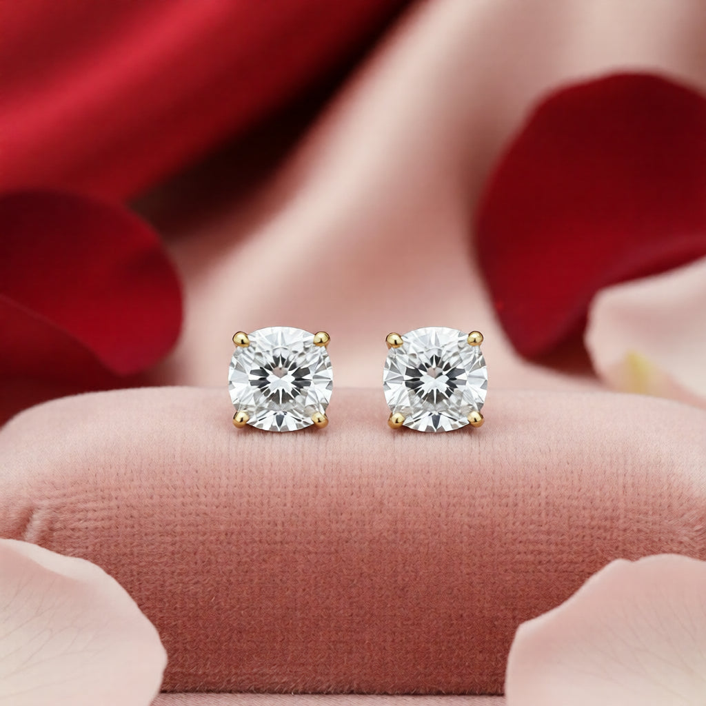 Diamond Stud Earrings, A Classic Valentine’s Gift