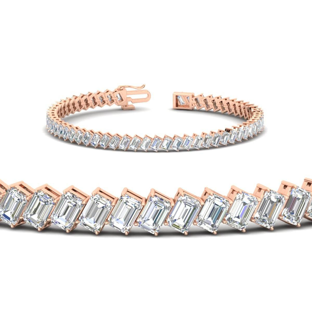8.70-carat-emerald-diagonal-tennis-bracelet-in-rose-gold-fdbrc11518angle2-8-70-ct-nl-rg.jpg?v=1764934761