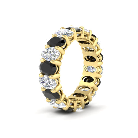 9-carat-oval-diamond-luxury-eternity-ring-with-black-diamond-in-yellow-gold-fdewb8324ovgblackangle2-6.00x4.00mm-nl-yg