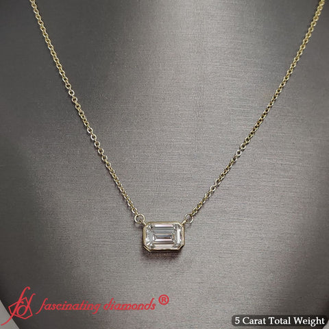 Emerald-floating-diamond-solitaire-necklace-in-yellow-gold-fdpd10538em-2