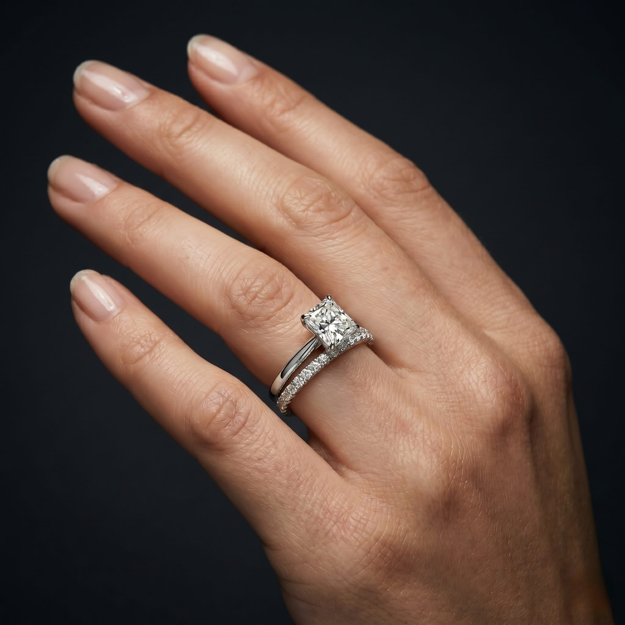 Pavé Diamond Bands