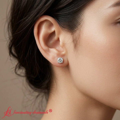 Classic Round Diamond Four Prong Studs Earrings (F-G & VS1)