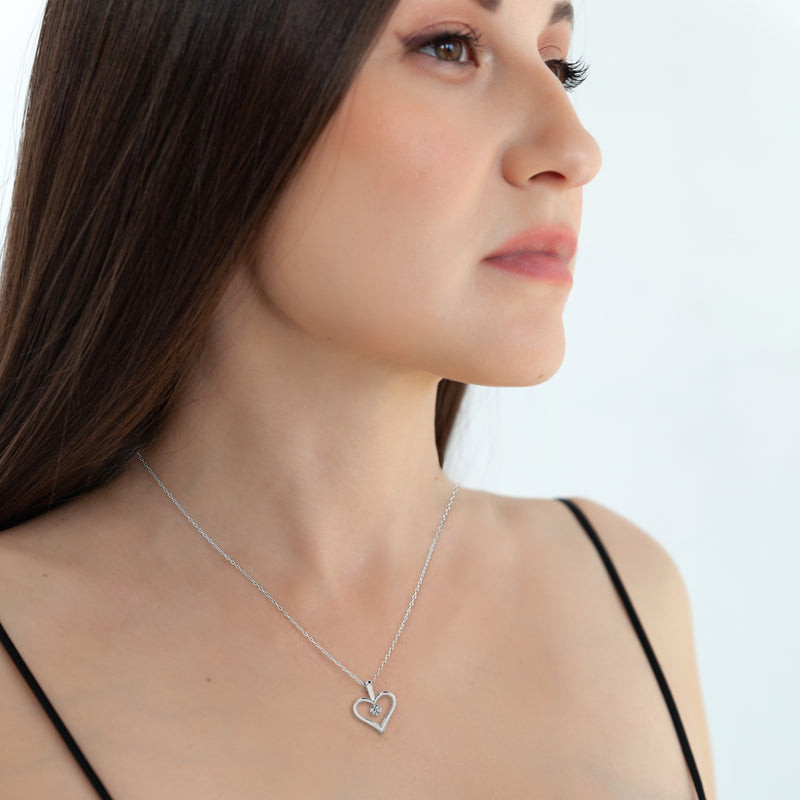 Solitaire Heart Pendant
