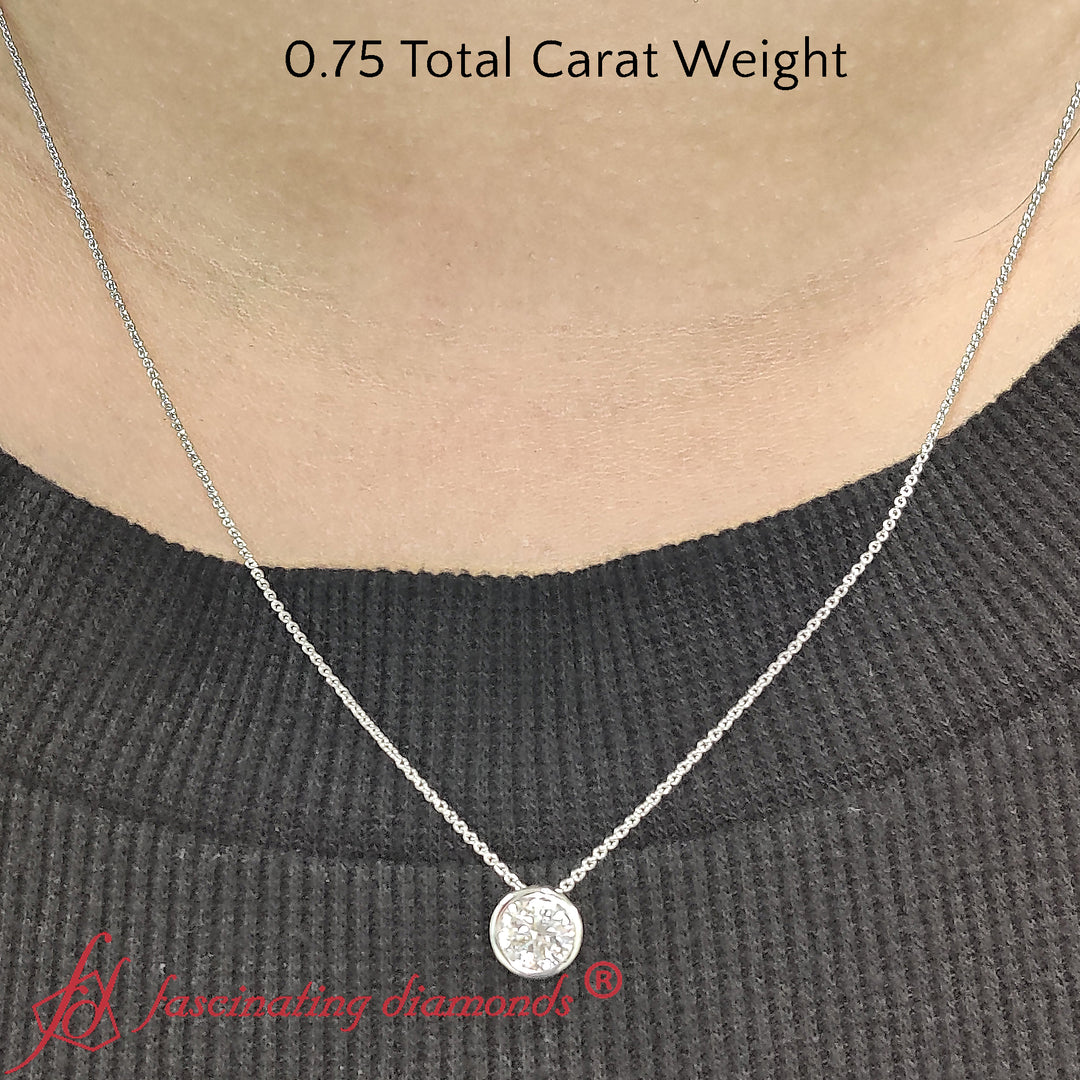 round-bezel-0.75-carat-solitaire-pendant-in-14k-white-gold-fdpd10538ro-0-75-ct-fancyneck