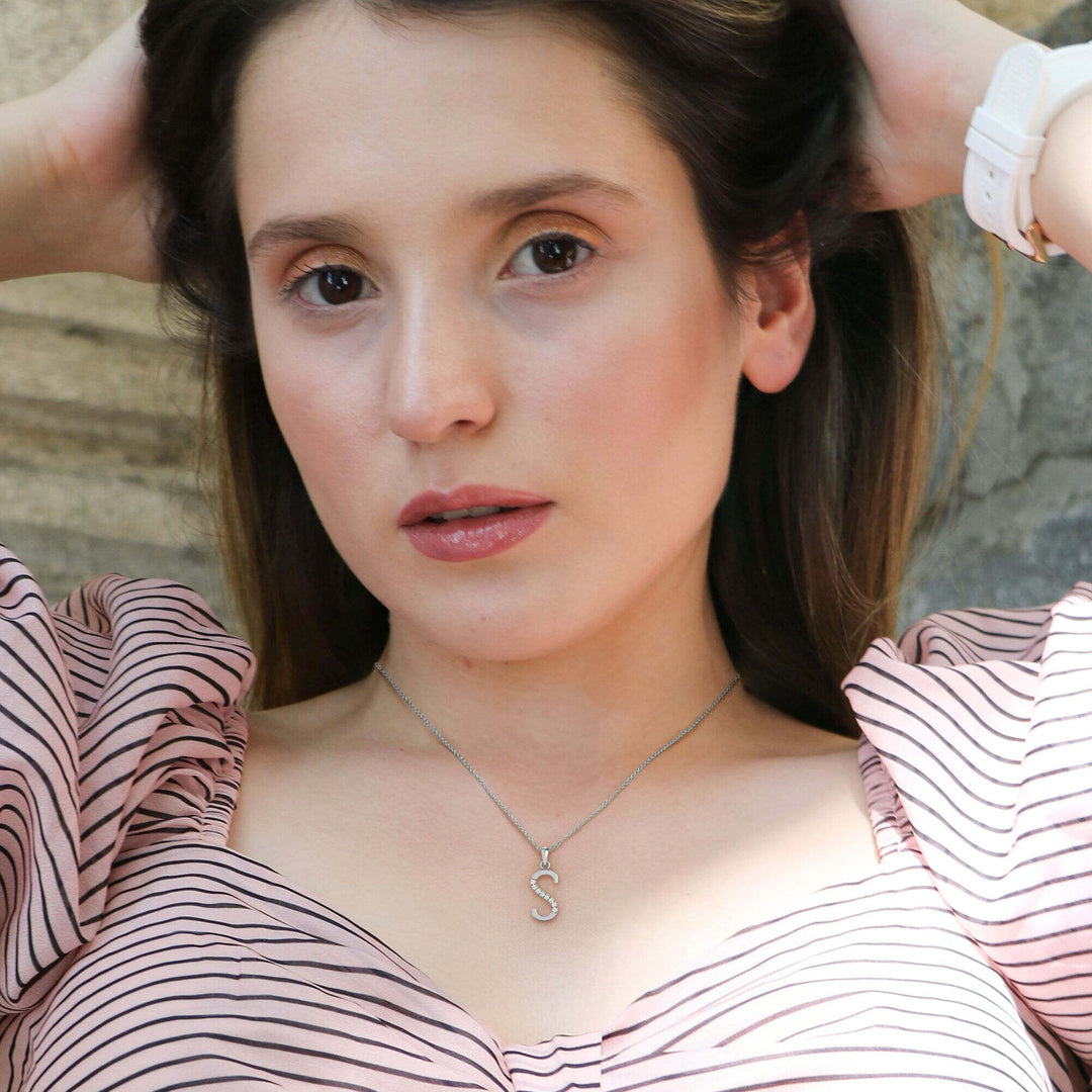 s-shimmering-diamond-letter-pendant-in-FDPD11292S-NL-WG