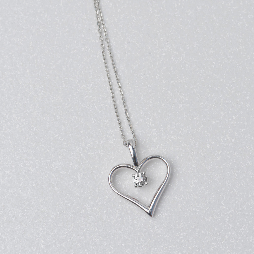 Solitaire Heart Pendant