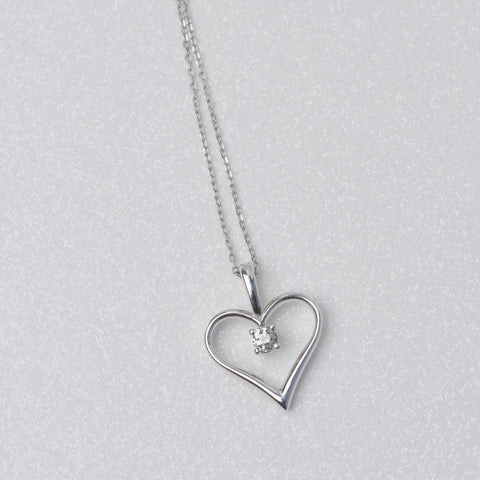 Solitaire Heart Pendant