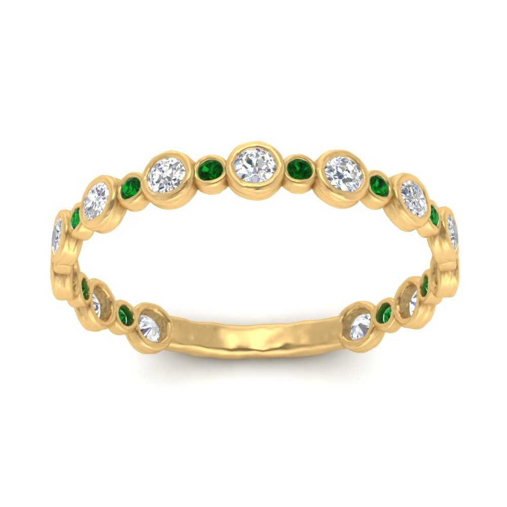 alternating-bezel-set-round-diamond-wedding-band-with-emerald-in-yellow-gold-FD65654BGEMGR-NL-YG.jpg