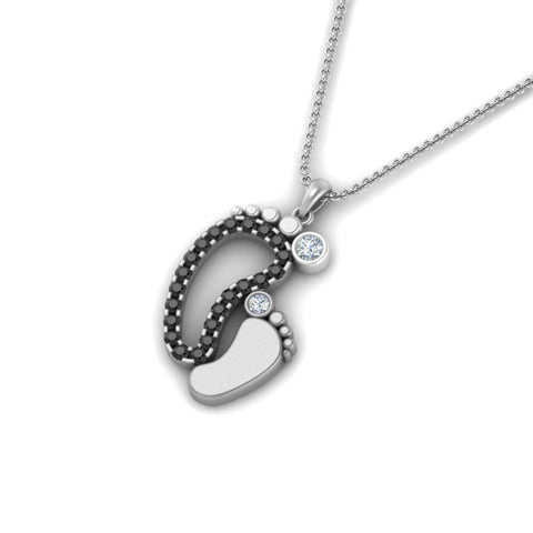 baby-foot-pendant-black-diamond-in-FDPD9367GBLACKANGLE1-NL-WG