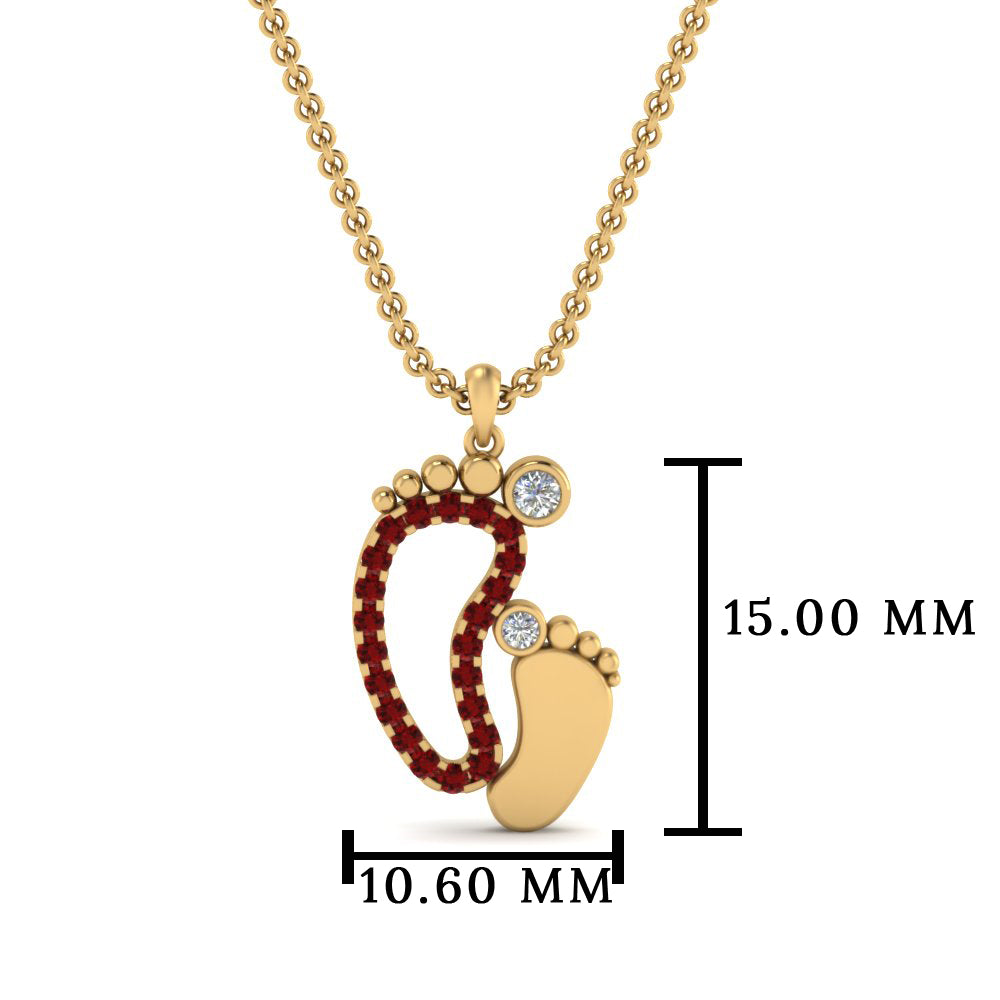 baby-foot-pendant-ruby-in-FDPD9367GRUDRANGLE1-NL-YG