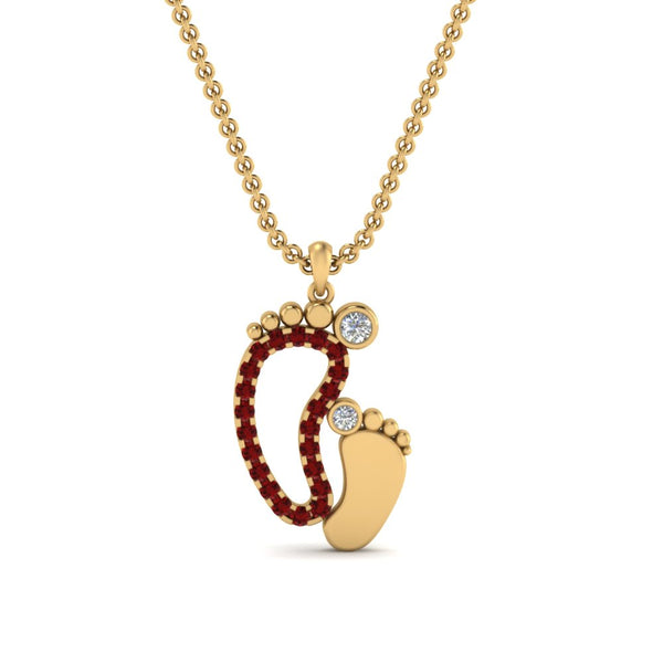 baby-foot-pendant-ruby-in-FDPD9367GRUDRANGLE1-NL-YG