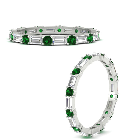 baguette-and-round-diamond-band-with-emerald-in-white-gold-fdewb318gemgrangle3-nl-wg