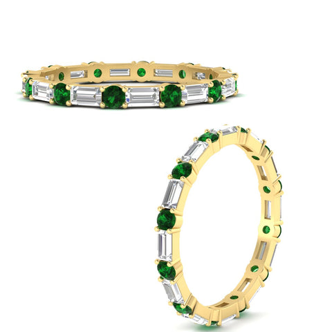 baguette-and-round-diamond-band-with-emerald-in-yellow-gold-fdewb318gemgrangle3-nl-yg