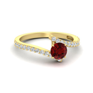 Beautiful Crossover Gemstone Ring