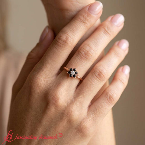 Bezel Daisy Flower Engagement Ring