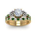 Load image into Gallery viewer, celtic-cushion-cut-diamond-wedding-ring-set-with-emerald-in-yellow-gold-FDENS2255B1CUGEMGRANGLE5-NL-YG_f82f722d-fae1-4b95-83e8-2eb6fc2b141d?v=1757065024
