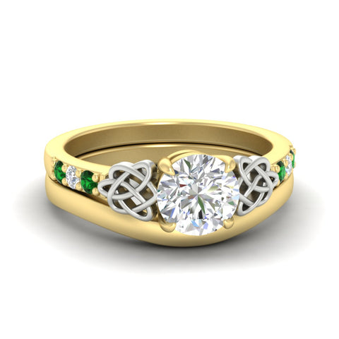 celtic-knot-round-cut-emerald-ring-with-plain-band-set-in-yellow-gold-fdens2255rogemgrsleep-nl-yg-ws3.jpg