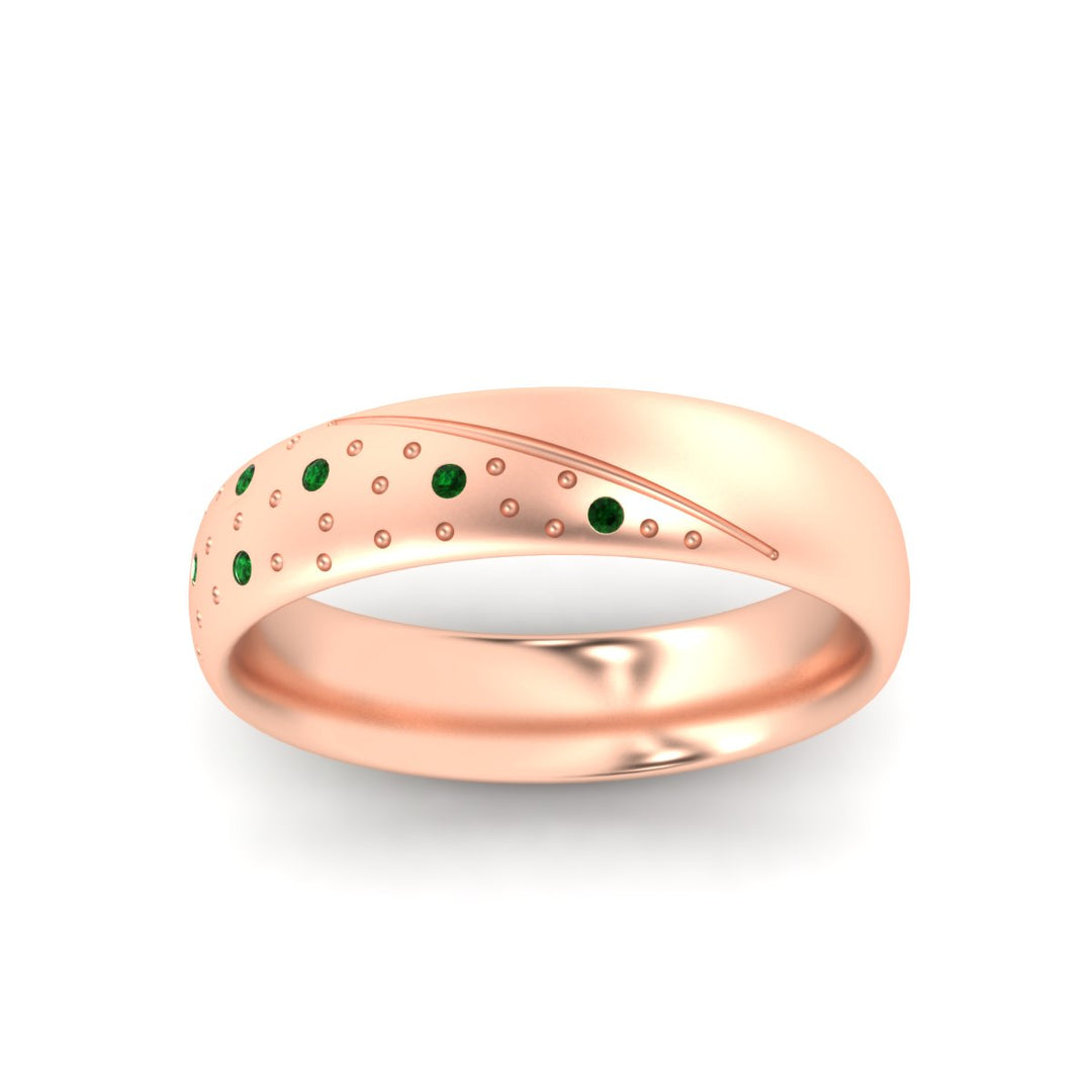 classic-mens-emerald-wedding-ring-in-rose-gold-fdm8406bgemgrangle5-nl-rg