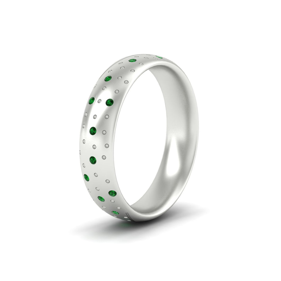 classic-mens-emerald-wedding-ring-in-white-gold-fdm8406bgemgrangle2-nl-wg