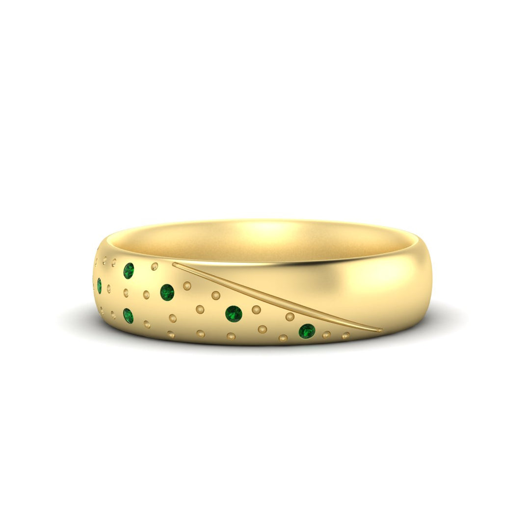 classic-mens-emerald-wedding-ring-in-yellow-gold-fdm8406bgemgr-nl-yg