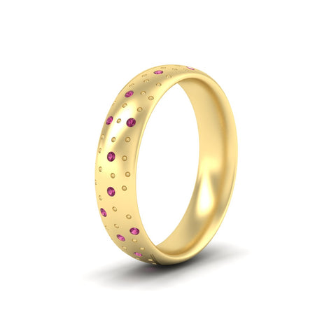 classic-mens-pink-sapphire-wedding-ring-in-yellow-gold-fdm8406bgsadrpiangle2-nl-yg