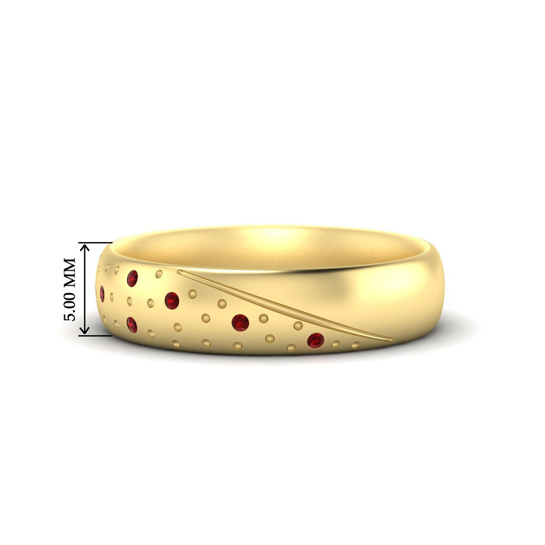 classic-mens-ruby-wedding-ring-in-yellow-gold-fdm8406bgrudr-nl-yg-hw
