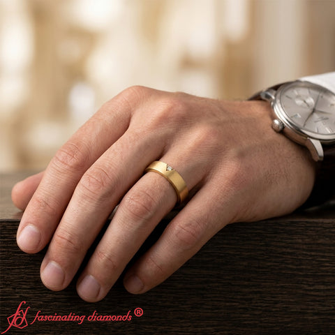 classic-v-shaped-diamond-mens-band-in-yellow-gold-FDM10321-1
