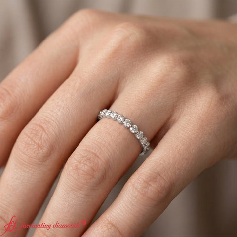 common-prong-thin-round-diamond-wedding-band-in-white-gold-FDENS3023B
