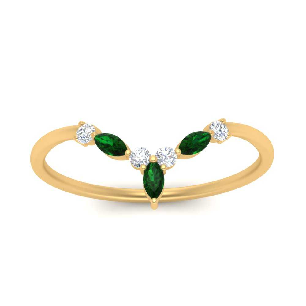 crown-marquise-emerald-and-round-diamond-band-in-FD9612BGEMGR-NL-YG