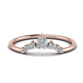 Curved Graduated Pear Diamond Band