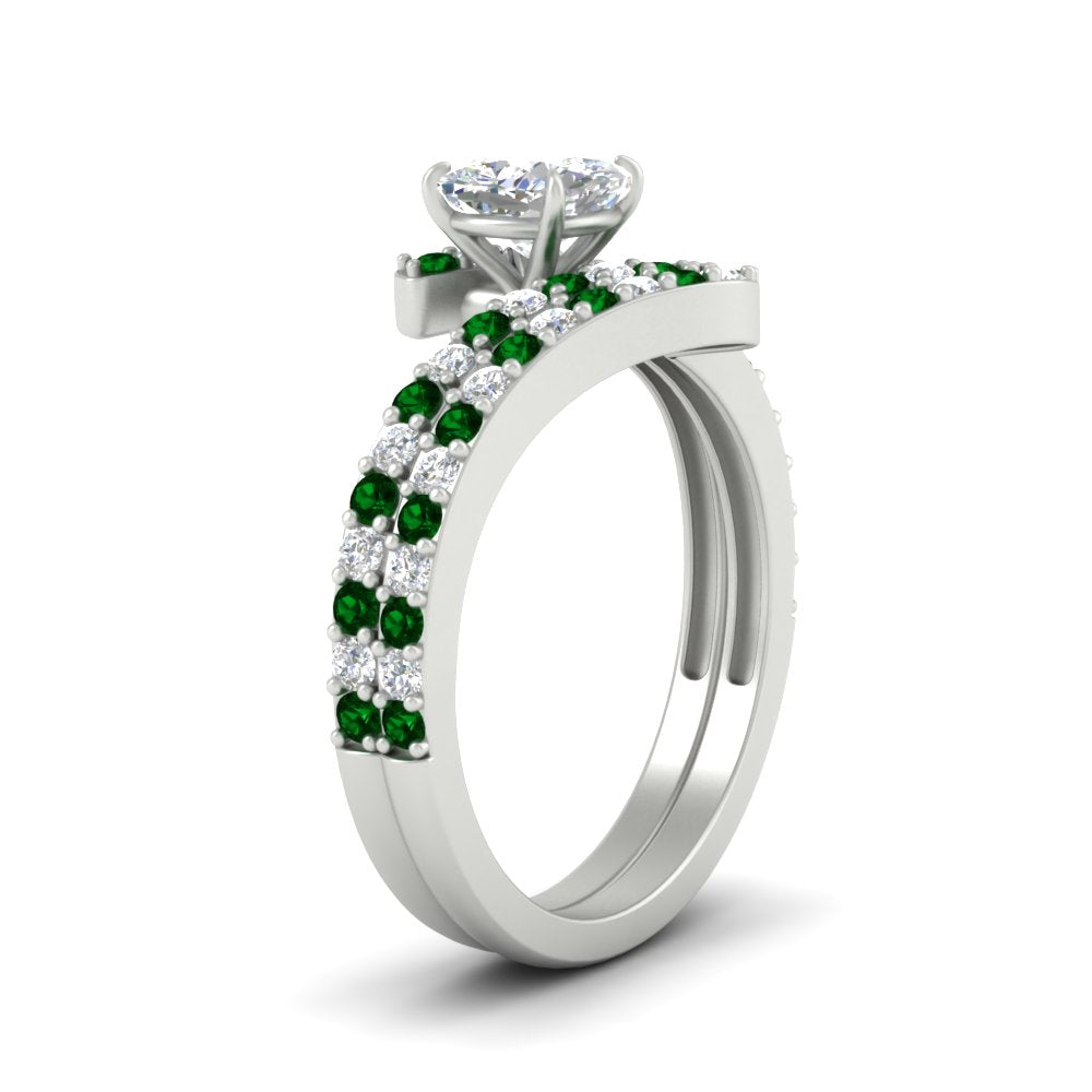 cushion-cut-diamond-wedding-ring-set-with-emerald-in-FDENS3007CUGEMGR-NL-WG