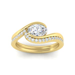 Load image into Gallery viewer, east-west-oval-wedding-band-ring-set-in-yellow-gold-fdens7806ovangle5-nl-yg.jpg?v=1759991829
