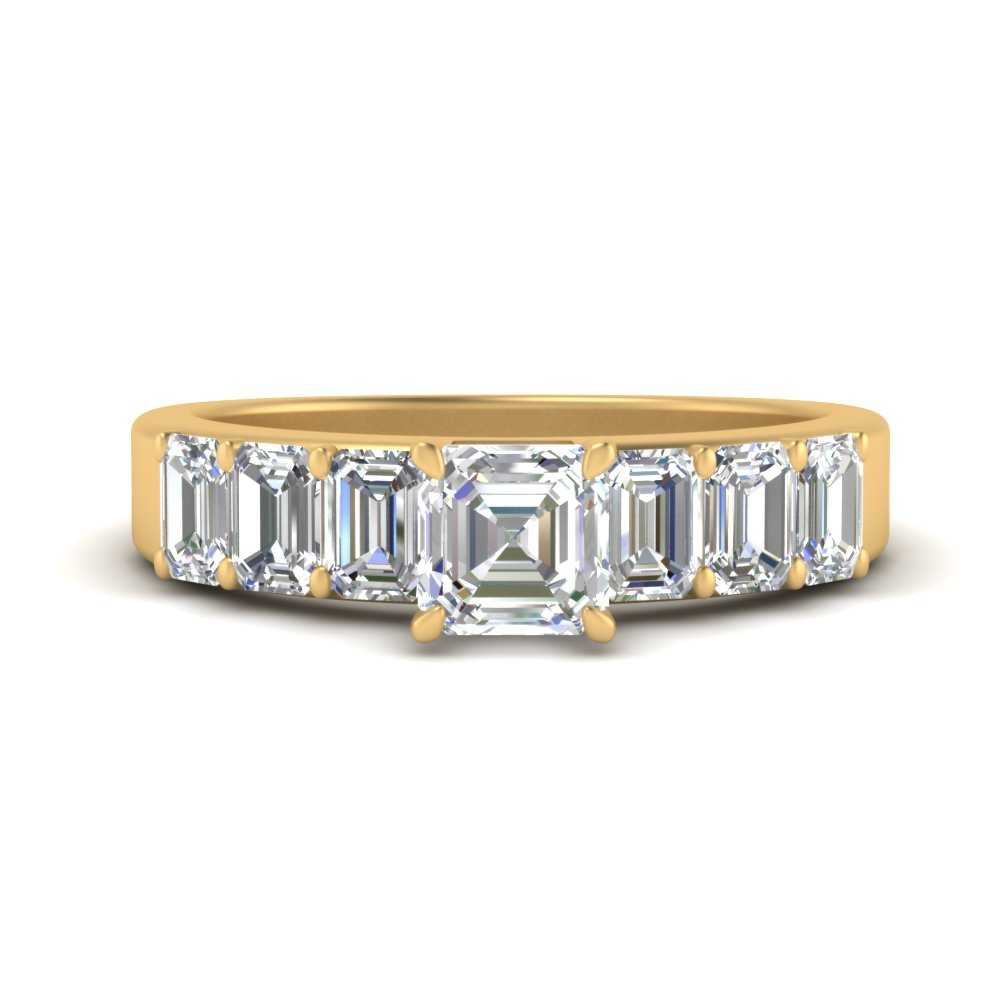 Asscher Cut Luxurious Engagement Ring