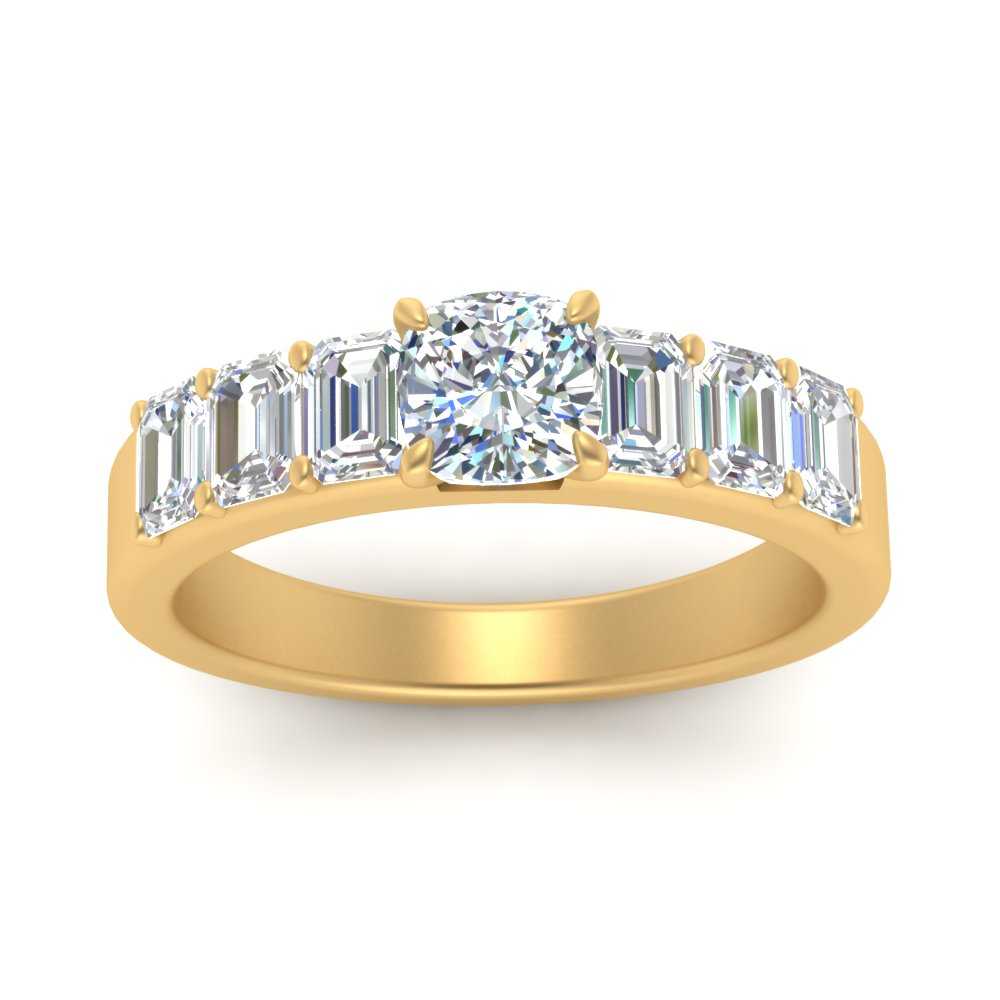 Cushion Cut Luxurious Engagement Ring