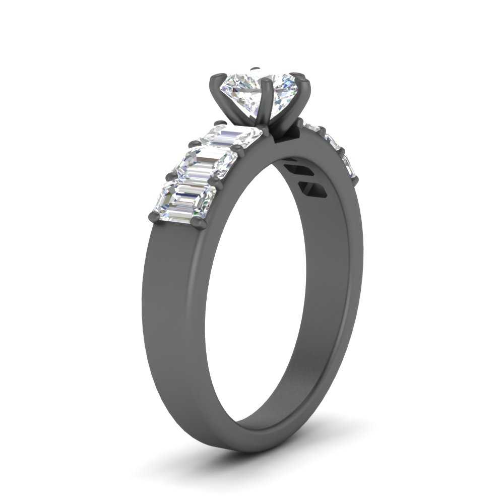Heart Shaped Luxurious Engagement Ring