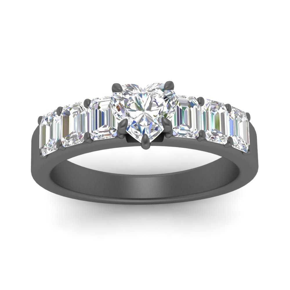 Heart Shaped Luxurious Engagement Ring
