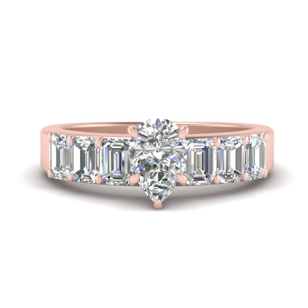 Pear Cut Luxurious Engagement Ring