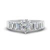 Load image into Gallery viewer, Pear Cut Luxurious Engagement Ring